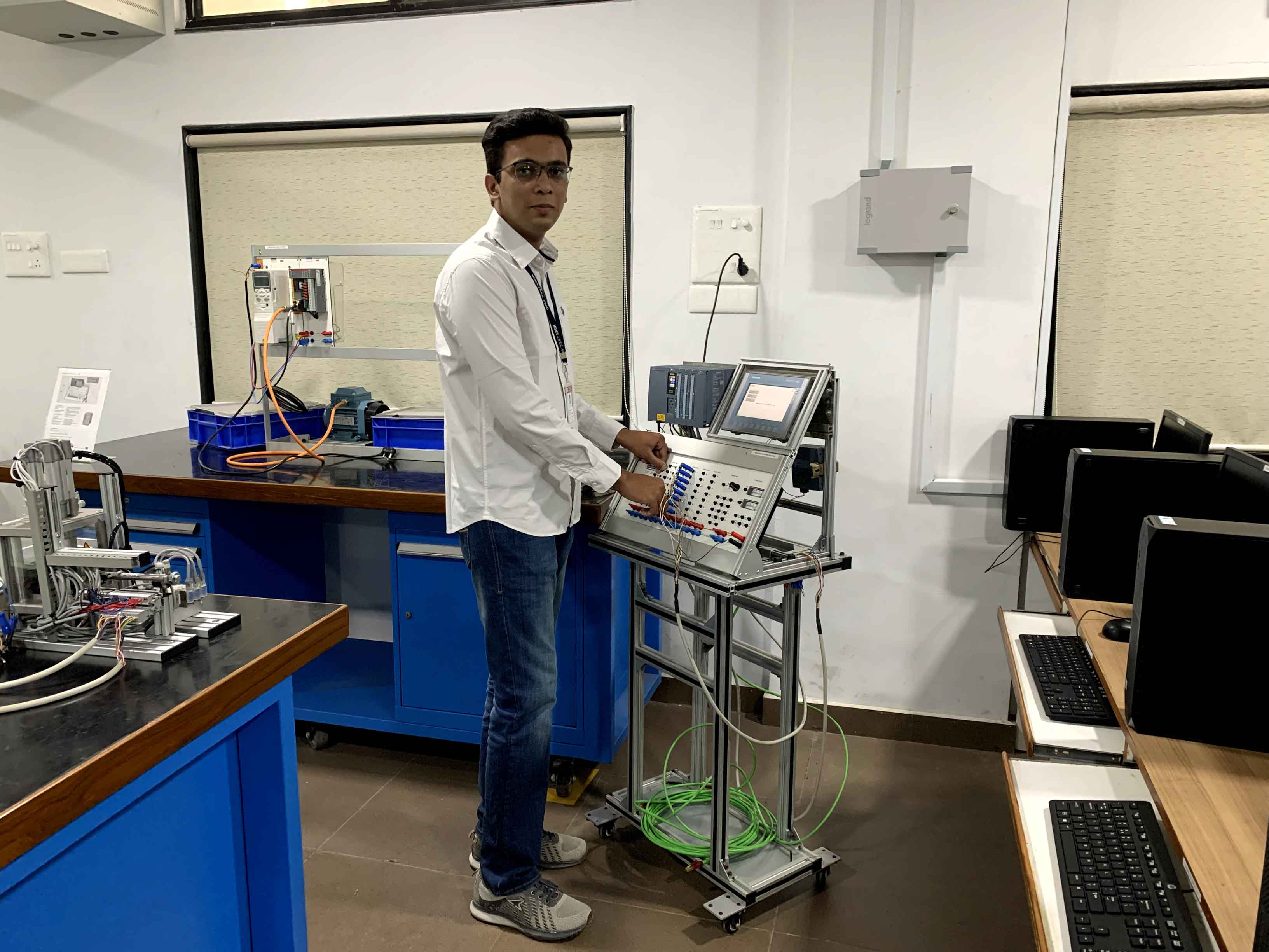 Additive Mfg. & Reverse Engineering Lab